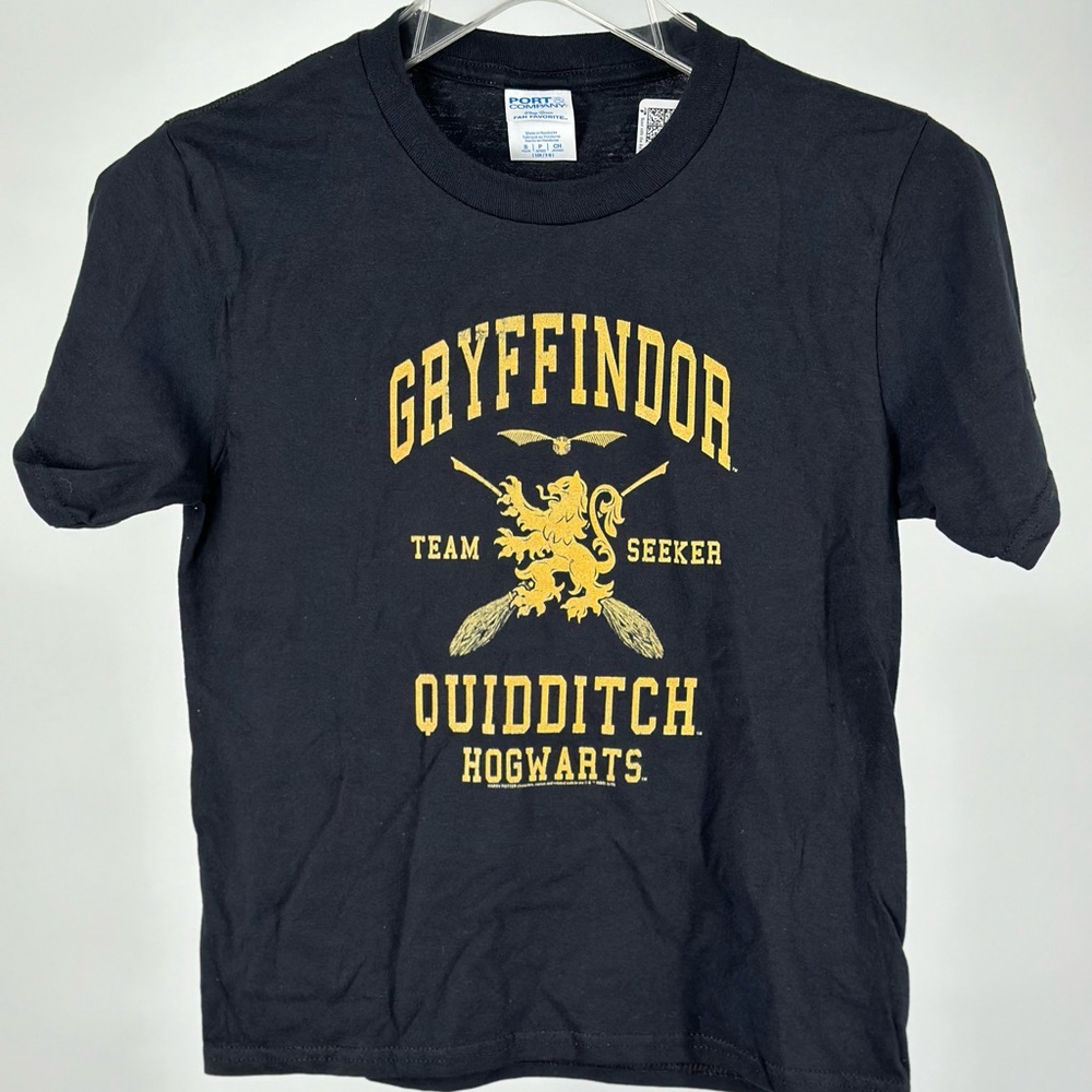 Deathly Hallows Gryffindor Team Seeker Jersey T-Shirt